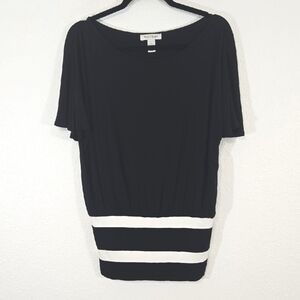 WHITE HOUSE BLACK MARKET Classic Black/White Short Sleeve White Stripe Top, S